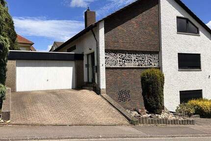 Haus Püttlingen - 7 Zimmer, 211 m&sup2;, 479.000&euro; | Angebot:25736186