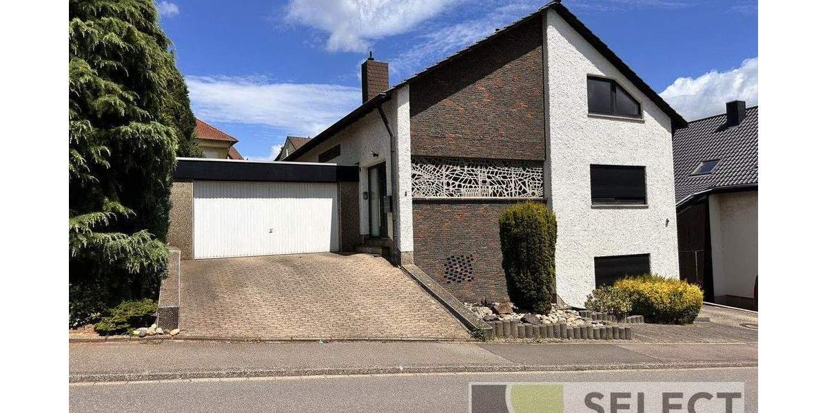Mehrfamilienhaus, Wohnhaus Püttlingen - 7 Zimmer, 211 m&sup2;, 479.000&euro; | Angebot:25736186
