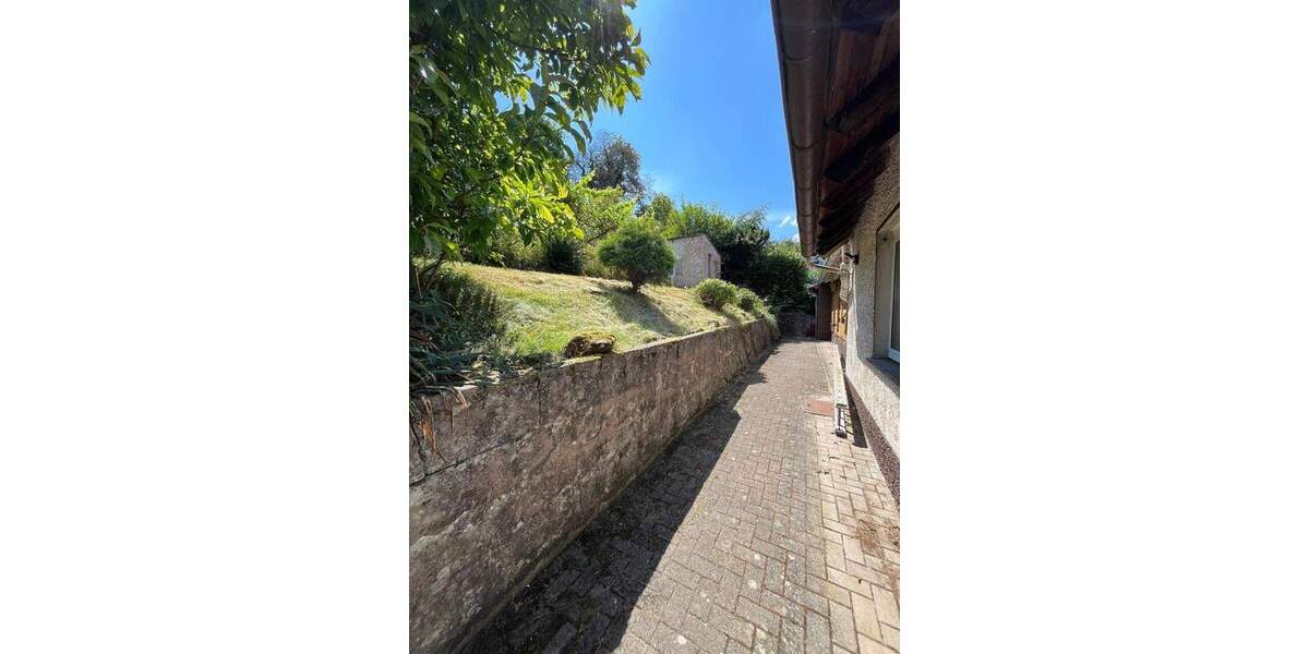 Mehrfamilienhaus, Wohnhaus Spiesen-Elversberg Elversberg - 7 Zimmer, 150 m&sup2;, 140.000&euro; | Angebot:25769640