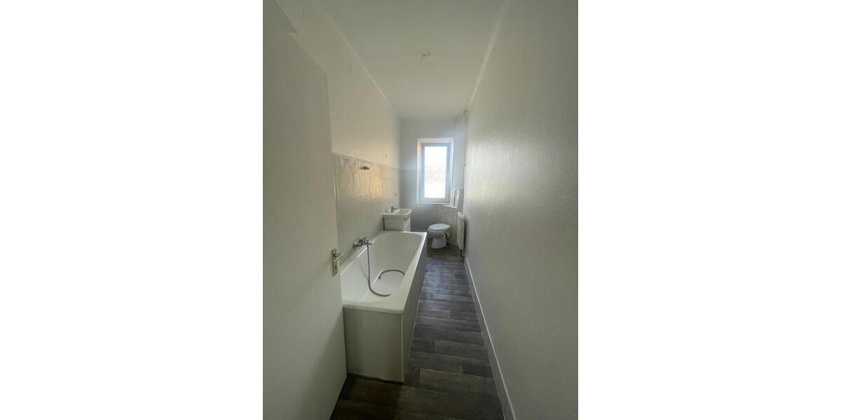 Etagenwohnung Saarbrücken West - 2 Zimmer, 50 m&sup2;, 550&euro; | Angebot:24747506