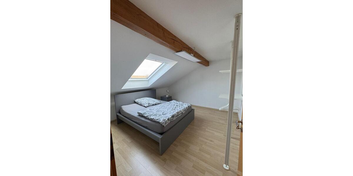 Dachgeschoßwohnung Saarbrücken St. Arnual - 2 Zimmer, 110 m&sup2;, 1.700&euro; | Angebot:25639251