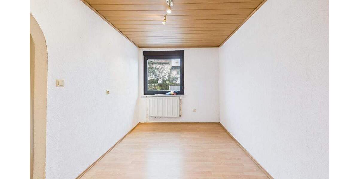 Einfamilienhaus Quierschied - 4 Zimmer, 87 m&sup2;, 155.000&euro; | Angebot:25687890
