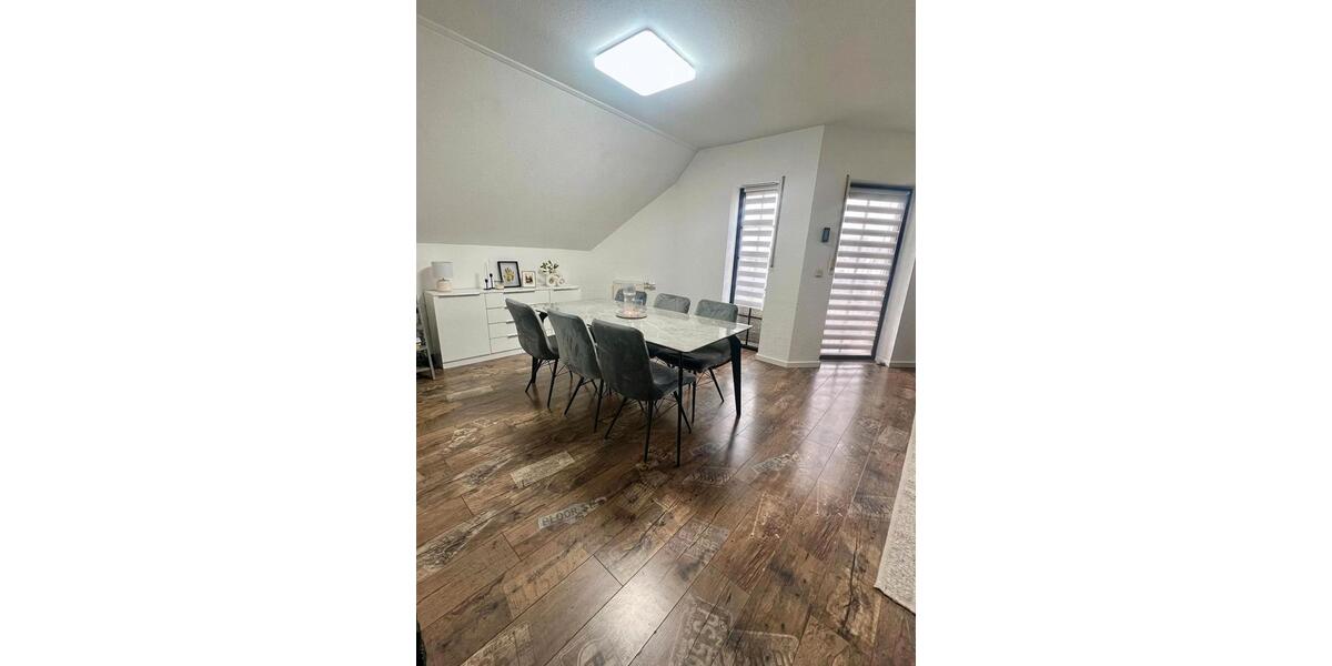 Terrassenwohnung Völklingen - 3 Zimmer, 95 m&sup2;, 185.000&euro; | Angebot:25717037