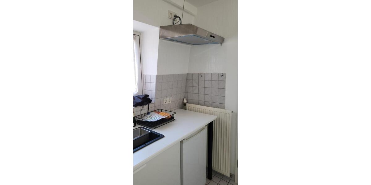 Dachgeschoßwohnung Sankt Ingbert - 1 Zimmer, 27 m&sup2;, 320&euro; | Angebot:26705235