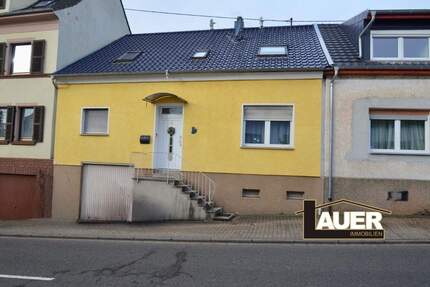Haus Saarbrücken Altenkessel - 6 Zimmer, 144 m&sup2;, 245.000&euro; | Angebot:25729526