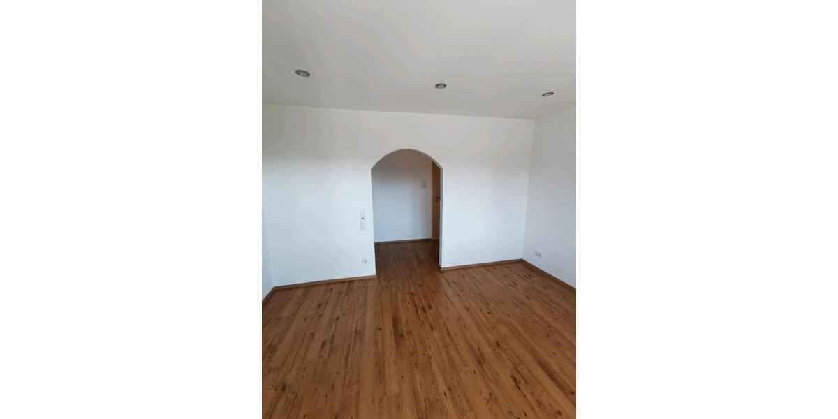 Erdgeschoßwohnung Heusweiler - 3 Zimmer, 83 m&sup2;, 799&euro; | Angebot:25836693