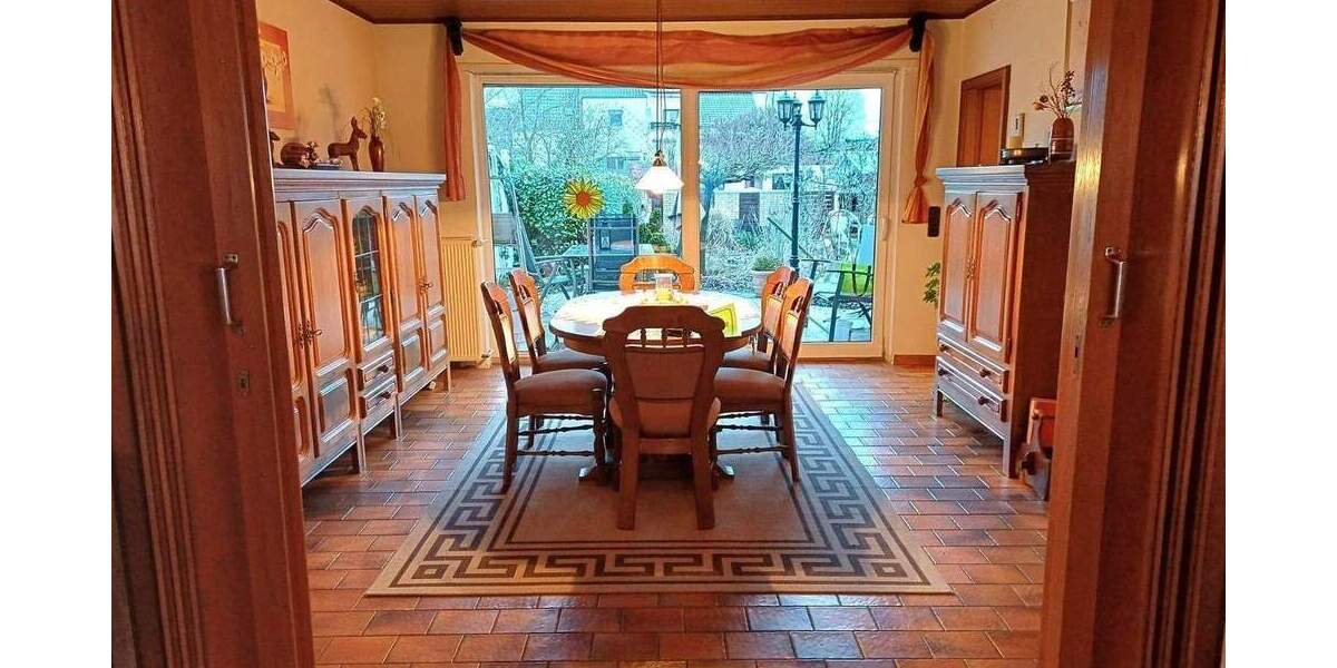 Mehrfamilienhaus, Wohnhaus Sankt Ingbert Rohrbach - 6 Zimmer, 225 m&sup2;, 345.000&euro; | Angebot:25683932