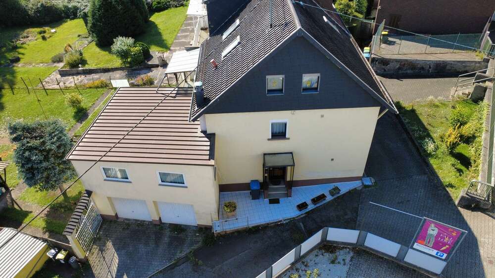 Einfamilienhaus Illingen - 10 Zimmer, 152 m&sup2;, 149.000&euro; | Angebot:23642416