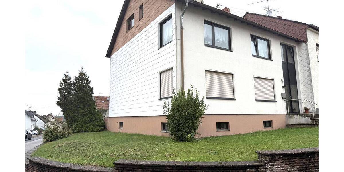 Mehrfamilienhaus, Wohnhaus Wadgassen Differten - 7 Zimmer, 155 m&sup2;, 249.000&euro; | Angebot:25984325