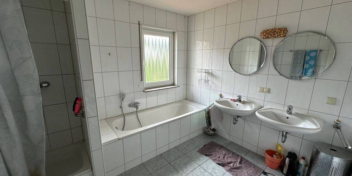 Reihenmittelhaus Saarbrücken Bübingen - 4 Zimmer, 133 m&sup2;, 235.000&euro; | Angebot:26362075