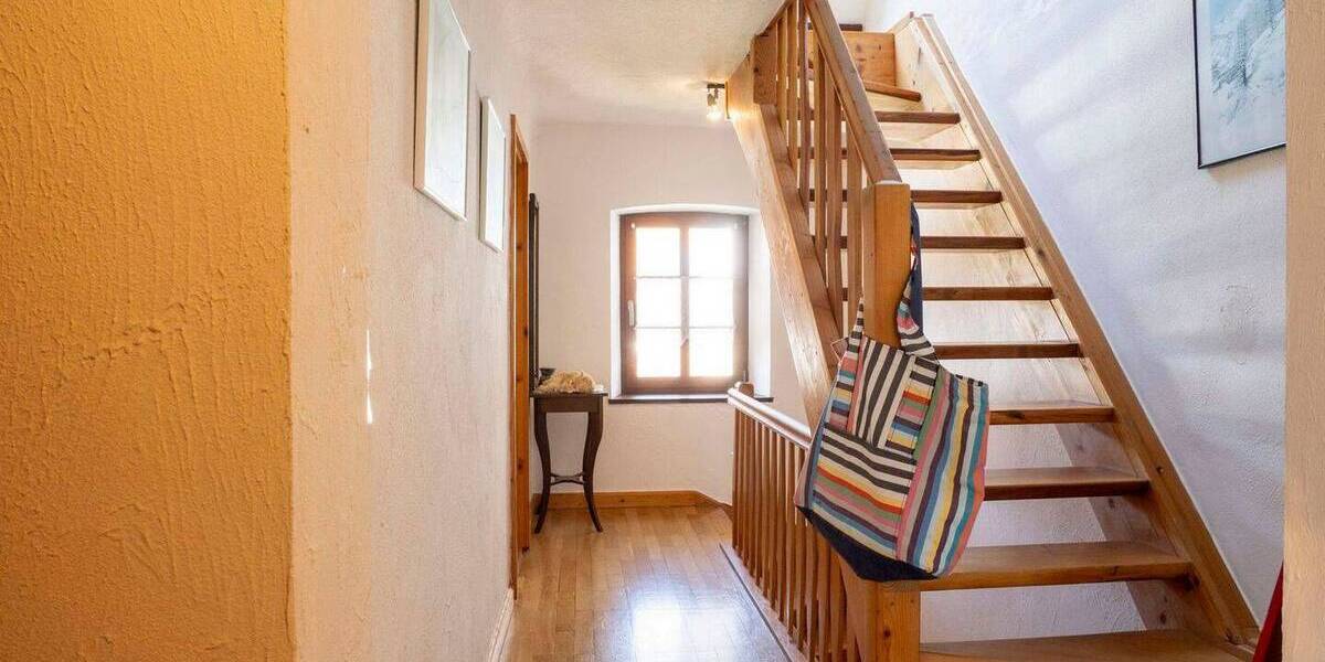 Mehrfamilienhaus, Wohnhaus Blieskastel Breitfurt - 7 Zimmer, 241 m&sup2;, 299.000&euro; | Angebot:25667229