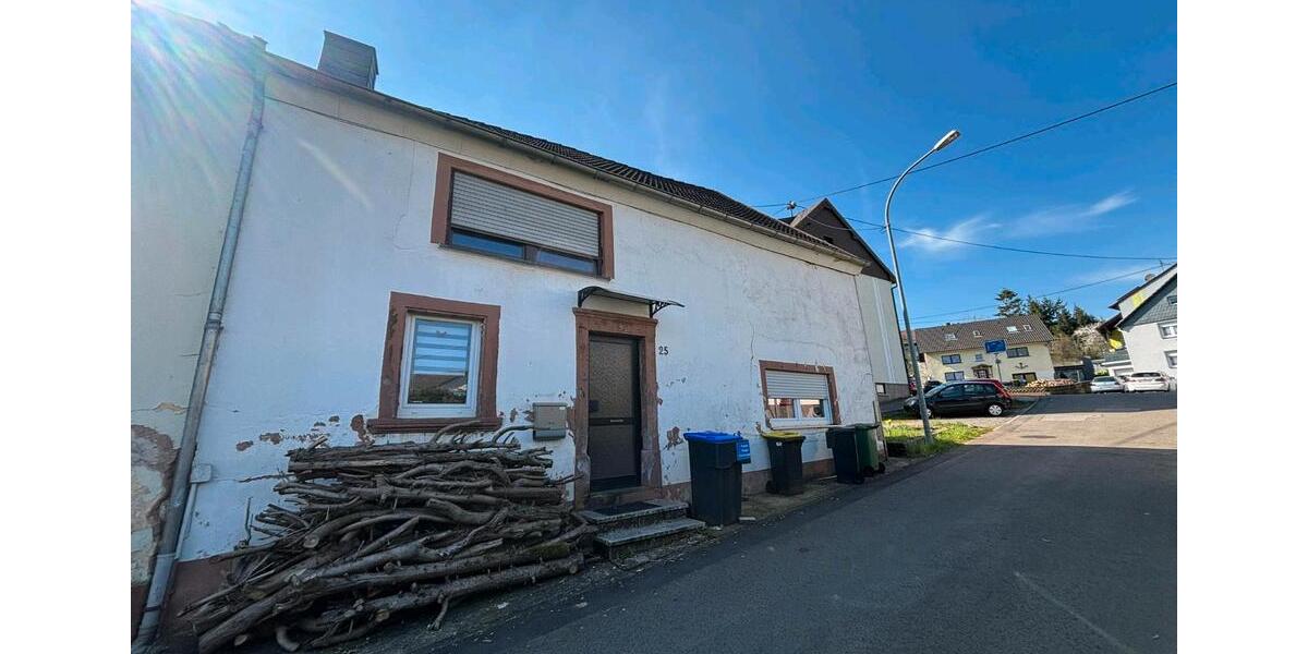 Einfamilienhaus Saarlouis - 5 Zimmer, 125 m&sup2;, 75.000&euro; | Angebot:25825038