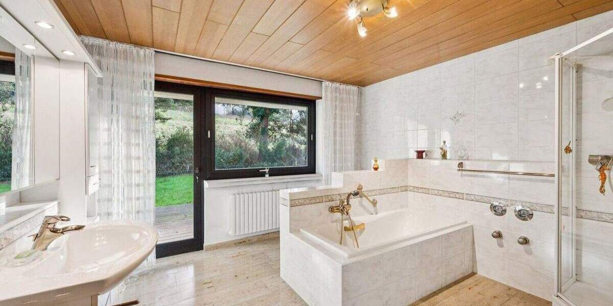 Einfamilienhaus Überherrn / Felsberg Felsberg - 1 Zimmer, 360 m&sup2;, 449.000&euro; | Angebot:25677173