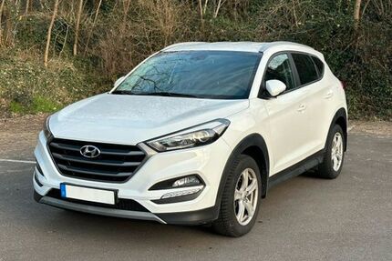 Hyundai TUCSON 125.165 km 15.500 &euro; Zweibrücken 66482