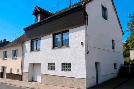 Haus Saarbrücken Dudweiler - 6 Zimmer, 128 m&sup2;, 95.000&euro; | Angebot:26739300