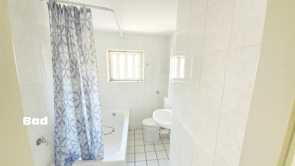 Etagenwohnung Völklingen - 2 Zimmer, 77 m&sup2;, 520&euro; | Angebot:25780708