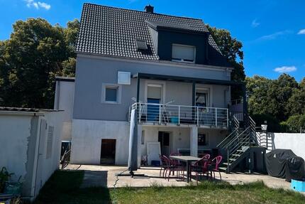 Haus Homburg - 4 Zimmer, 140 m&sup2;, 350.000&euro; | Angebot:25971193