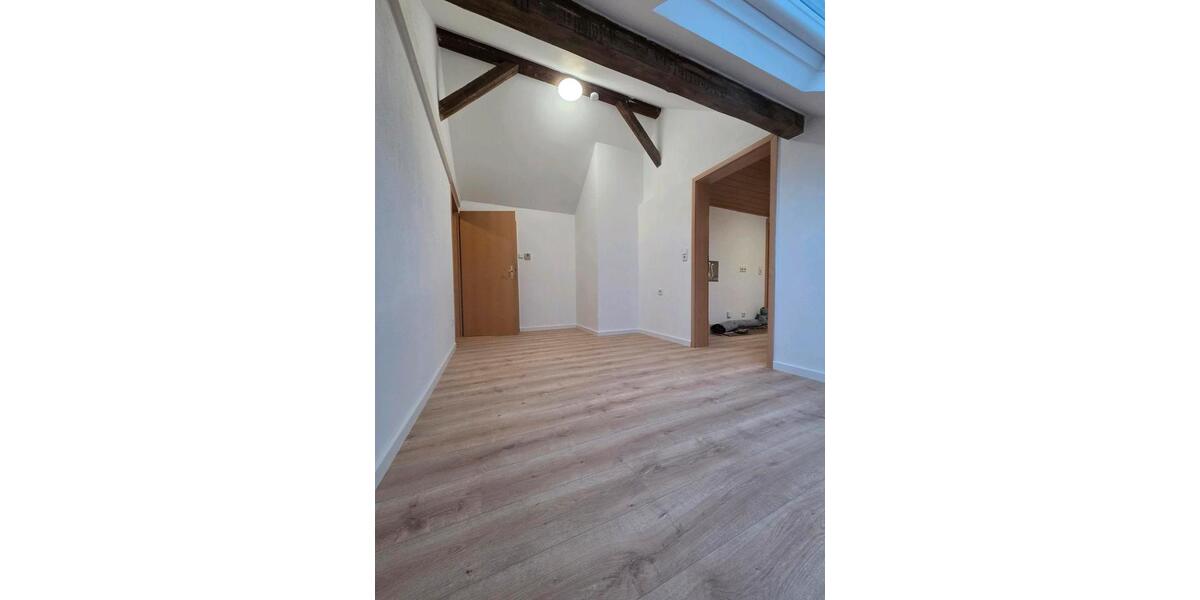 Dachgeschoßwohnung Nalbach - 2 Zimmer, 50 m&sup2;, 500&euro; | Angebot:26662953