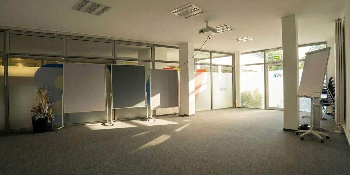Etagenwohnung Saarlouis - 3 Zimmer, 150 m&sup2;, 1.500&euro; | Angebot:25737747