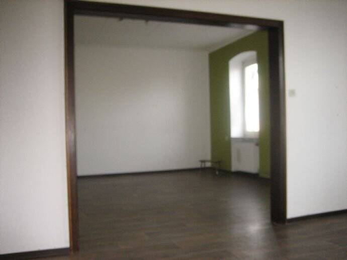 Etagenwohnung Friedrichsthal Bildstock - 5 Zimmer, 130 m&sup2;, 940&euro; | Angebot:25682805