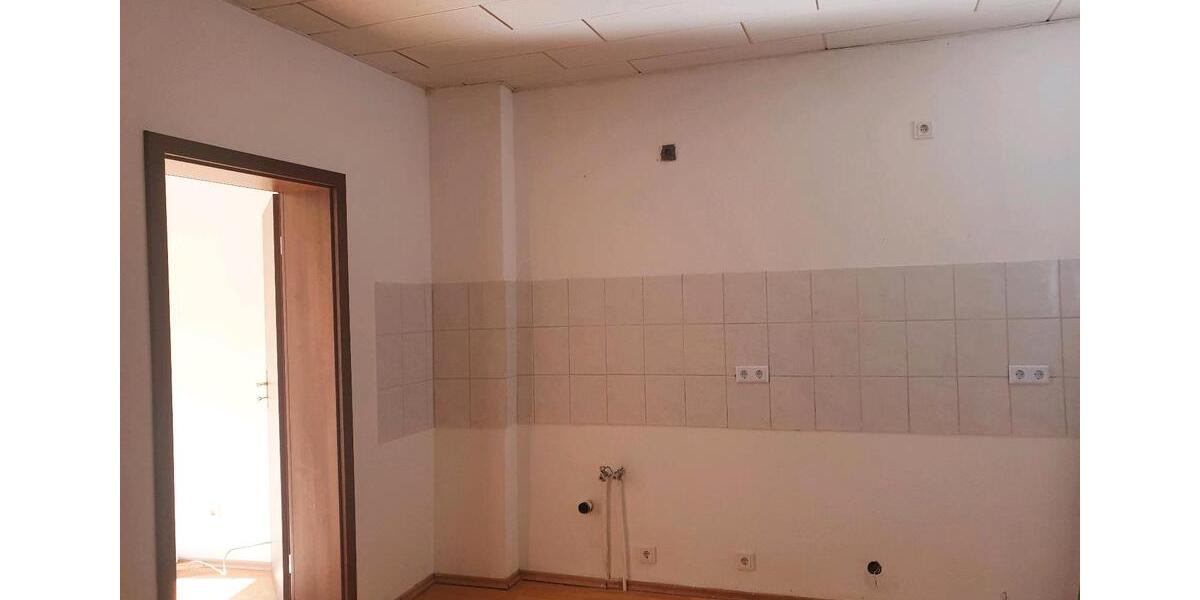 Erdgeschoßwohnung Saarbrücken West - 3 Zimmer, 75 m&sup2;, 600&euro; | Angebot:25634266