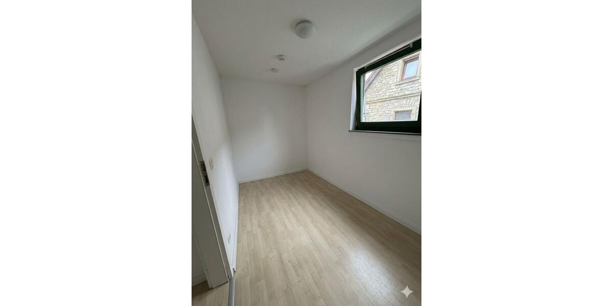 Erdgeschoßwohnung Saarlouis - 2.5 Zimmer, 85 m&sup2;, 825&euro; | Angebot:26674878