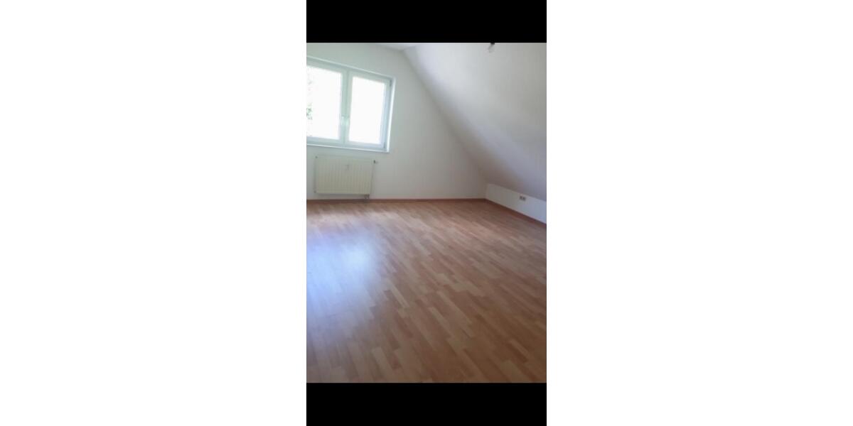 Dachgeschoßwohnung Saarbrücken Malstatt - 3 Zimmer, 78 m&sup2;, 695&euro; | Angebot:24607505