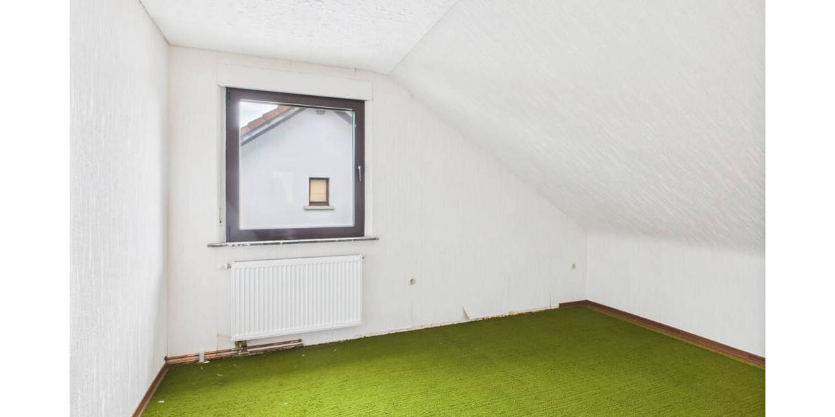 Mehrfamilienhaus, Wohnhaus Wadgassen - 9 Zimmer, 220 m&sup2;, 399.000&euro; | Angebot:25706636