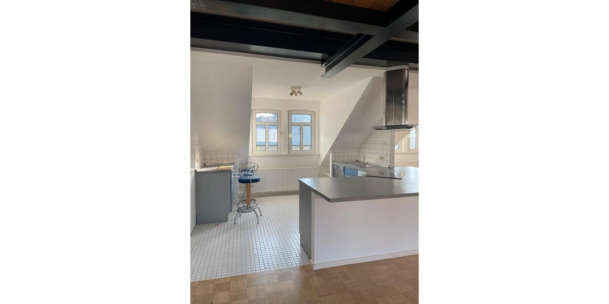 Maisonettenwohnung Homburg - 3.5 Zimmer, 125 m&sup2;, 1.000&euro; | Angebot:25930221