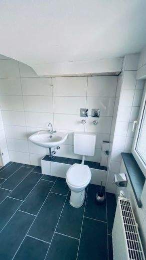 Etagenwohnung Saarbrücken St Johann - 2 Zimmer, 70 m&sup2;, 560&euro; | Angebot:25801642