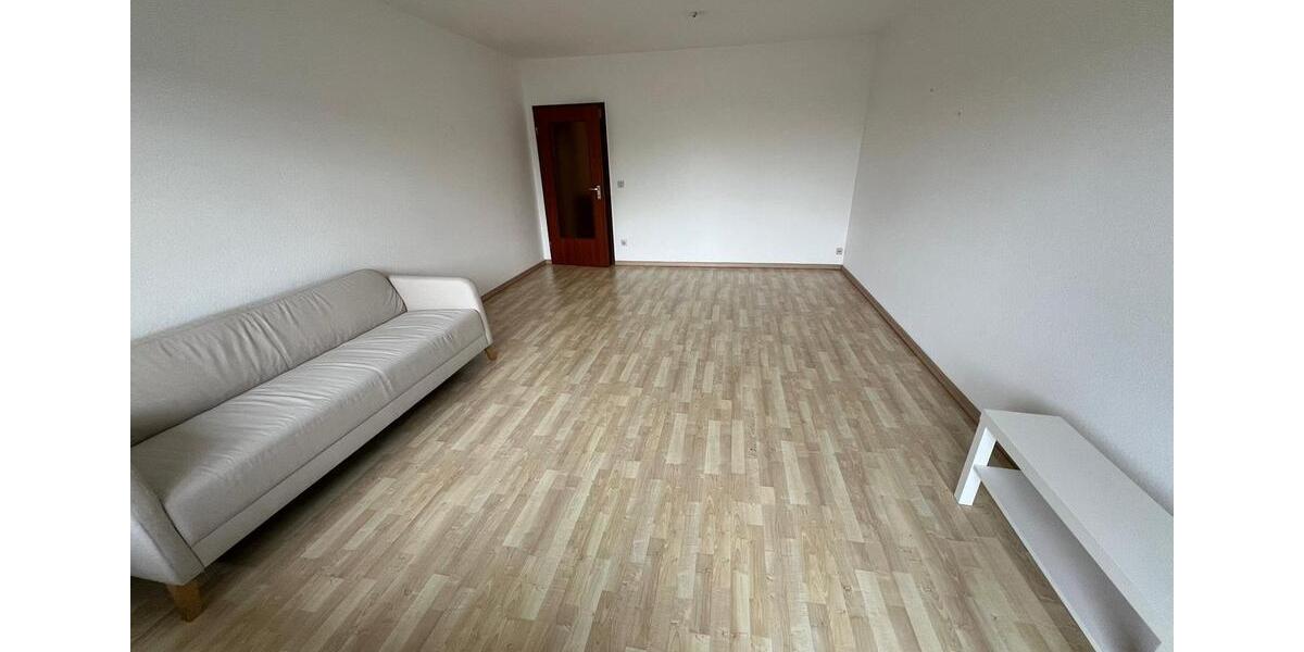 Etagenwohnung Homburg - 2 Zimmer, 86 m&sup2;, 800&euro; | Angebot:24730578