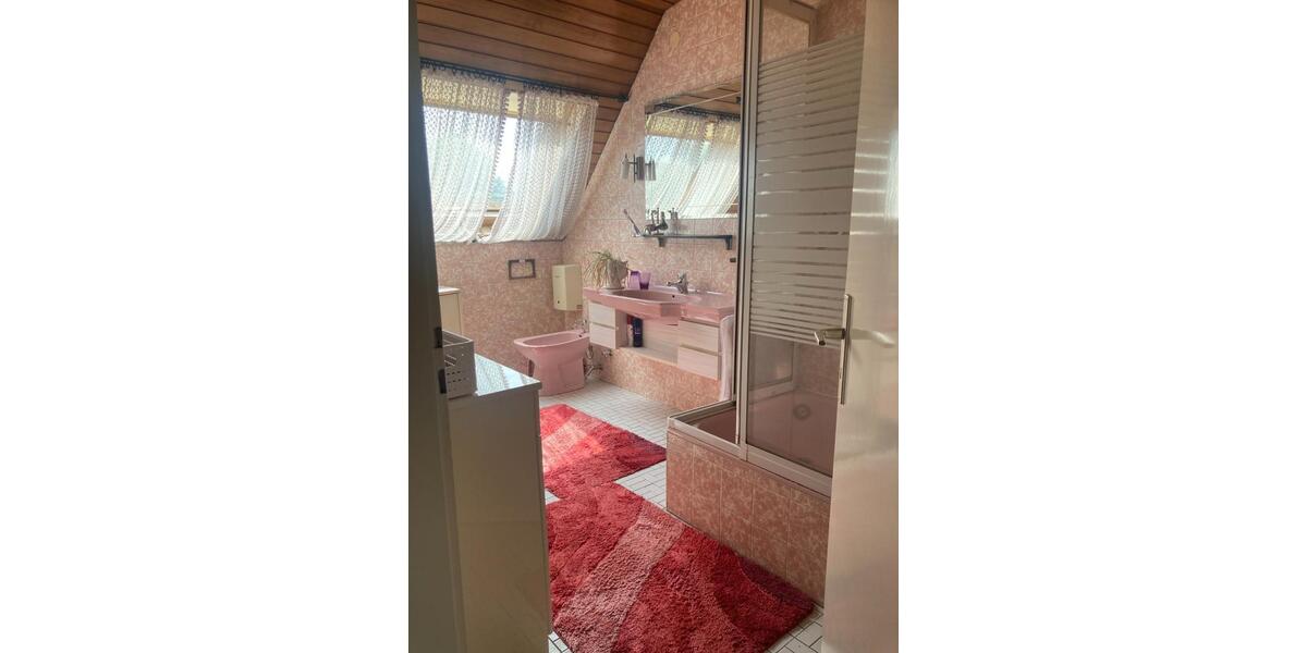 Reihenhaus Sankt Wendel - 8 Zimmer, 178 m&sup2;, 245.000&euro; | Angebot:24654379