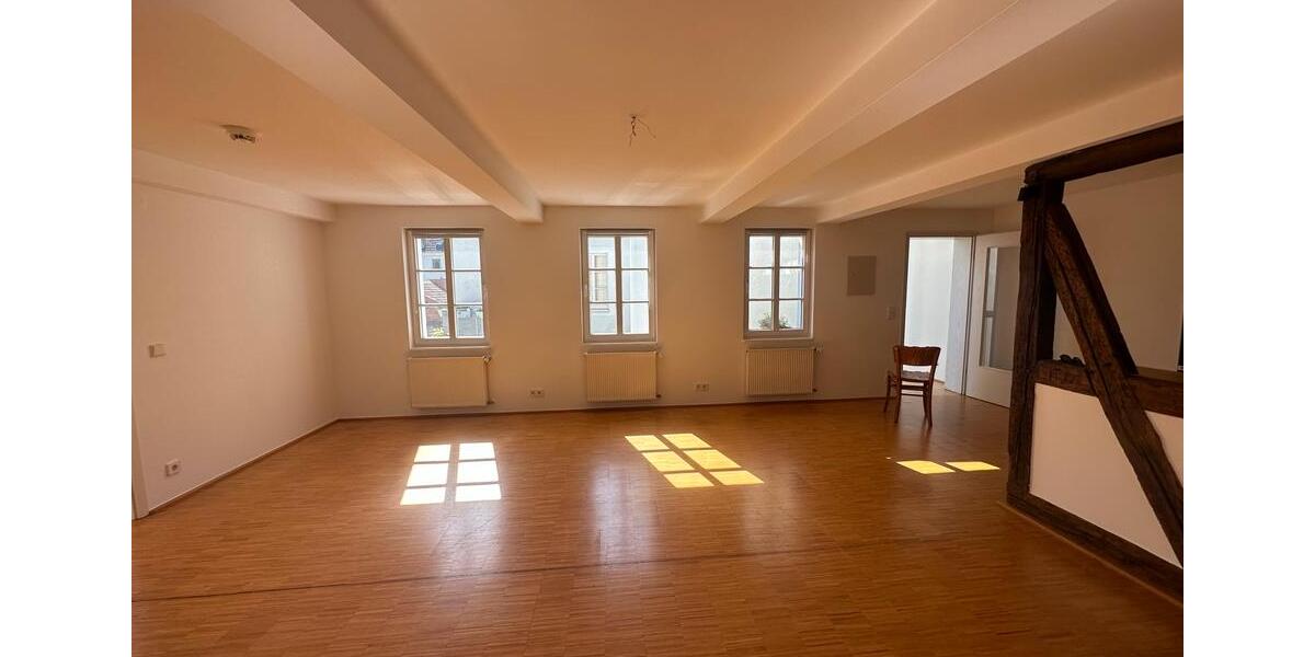 Maisonettenwohnung Saarbrücken Kieselhumes - 3 Zimmer, 85 m&sup2;, 900&euro; | Angebot:25099922
