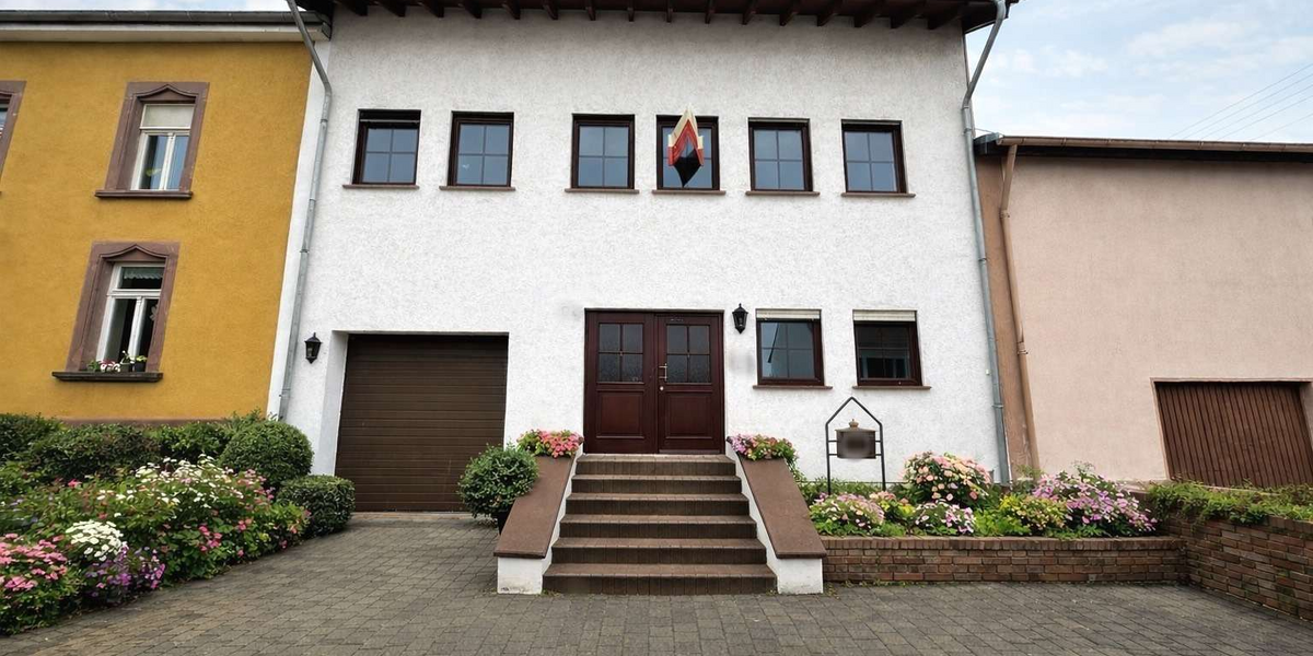 Einfamilienhaus Rehlingen-Siersburg Siersburg - 5 Zimmer, 142 m&sup2;, 299.000&euro; | Angebot:21731087