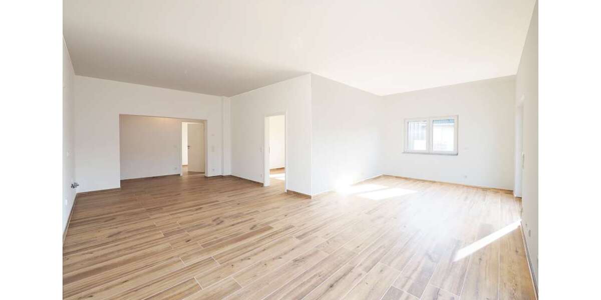 Etagenwohnung Friedrichsthal - 3 Zimmer, 97 m&sup2;, 850&euro; | Angebot:25984552