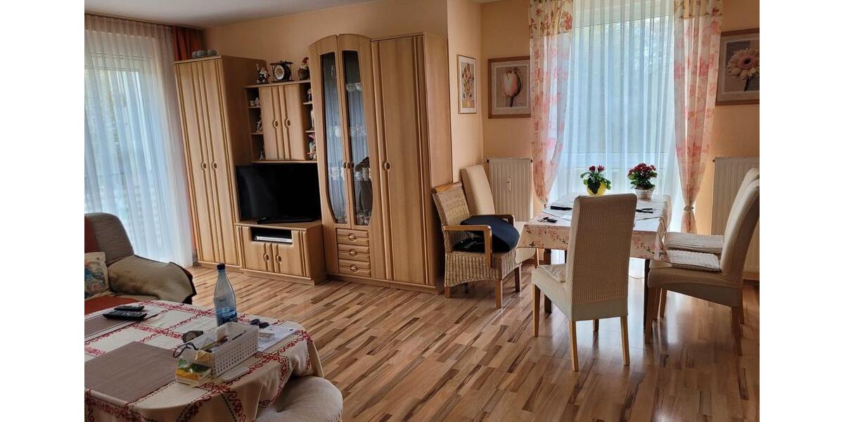 Erdgeschoßwohnung Bexbach - 3 Zimmer, 79 m&sup2;, 670&euro; | Angebot:25993381