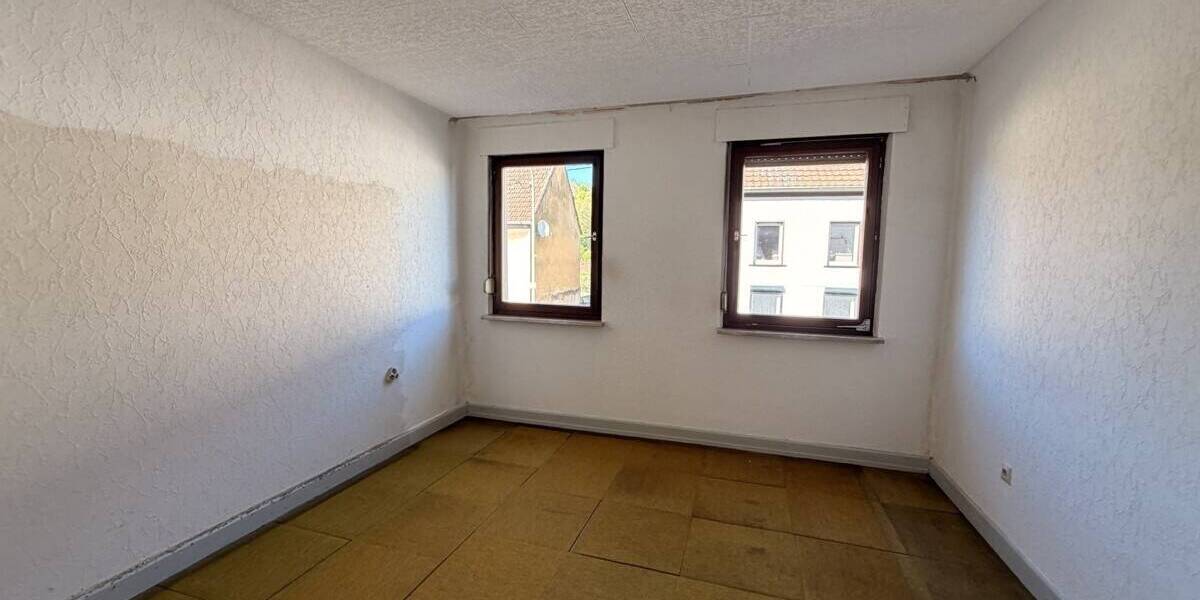 Mehrfamilienhaus, Wohnhaus Wadgassen / Werbeln Werbeln - 1 Zimmer, 255 m&sup2;, 189.000&euro; | Angebot:26741396
