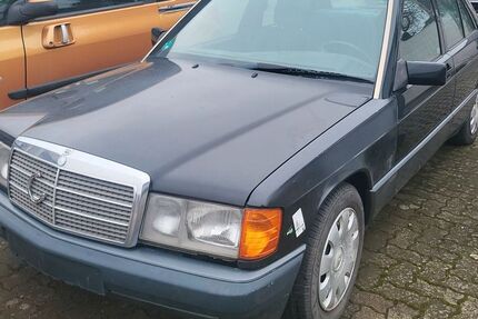 Mercedes-Benz 190 167.000 km 1.850 &euro; Wallerfangen 66798