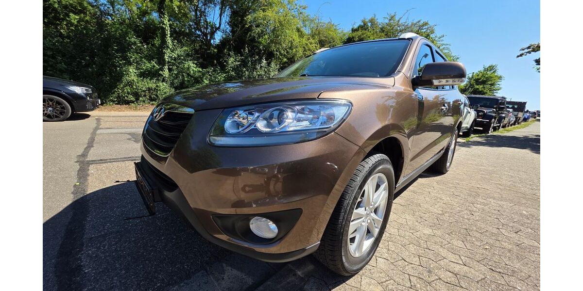 Hyundai SANTA FE 111.000 km 10.500 &euro; Saarbrücken - Burbach 66115