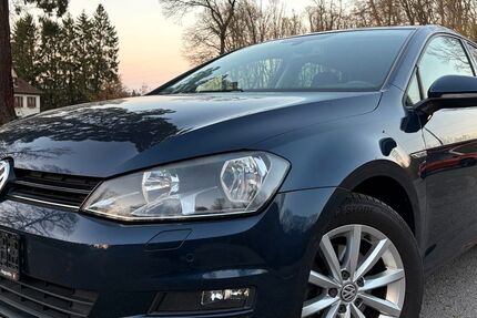 VW Golf 212.696 km 7.300 &euro; Bildstock 66299