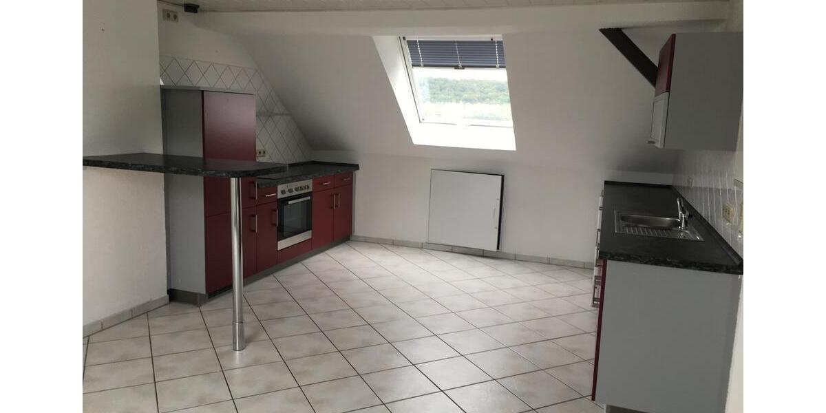 Dachgeschoßwohnung Saarbrücken St. Arnual - 2.5 Zimmer, 78 m&sup2;, 620&euro; | Angebot:25098158