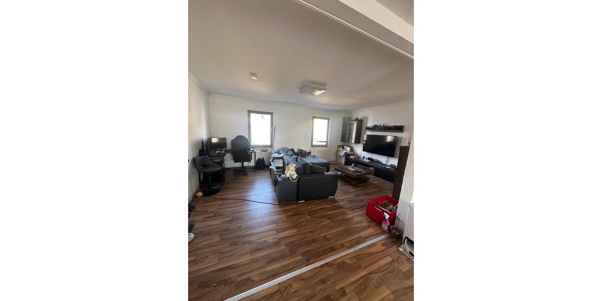 Dachgeschoßwohnung Homburg - 2 Zimmer, 75 m&sup2;, 560&euro; | Angebot:23869964