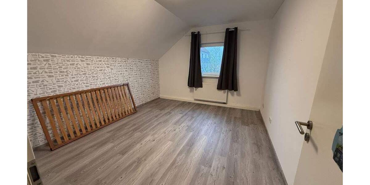 Einfamilienhaus Wadgassen - 7 Zimmer, 190 m&sup2;, 378.000&euro; | Angebot:25661326