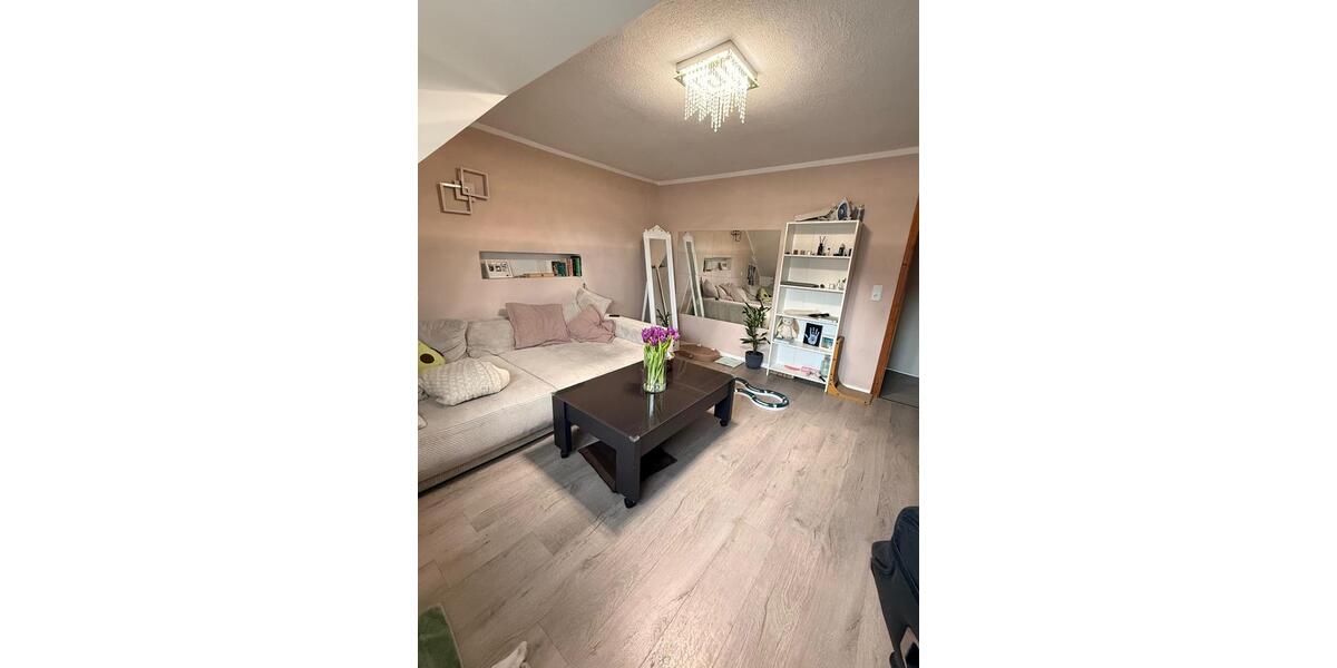 Maisonettenwohnung Saarbrücken West - 3 Zimmer, 85 m&sup2;, 670&euro; | Angebot:24877366