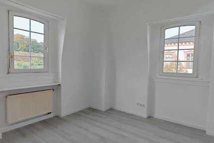 Wohnung Zweibrücken - 2 Zimmer, 40 m&sup2;, 500&euro; | Angebot:27100866