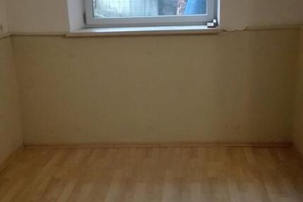 Wohnung Sankt Wendel - 5 Zimmer, 120 m&sup2;, 600&euro; | Angebot:24769740