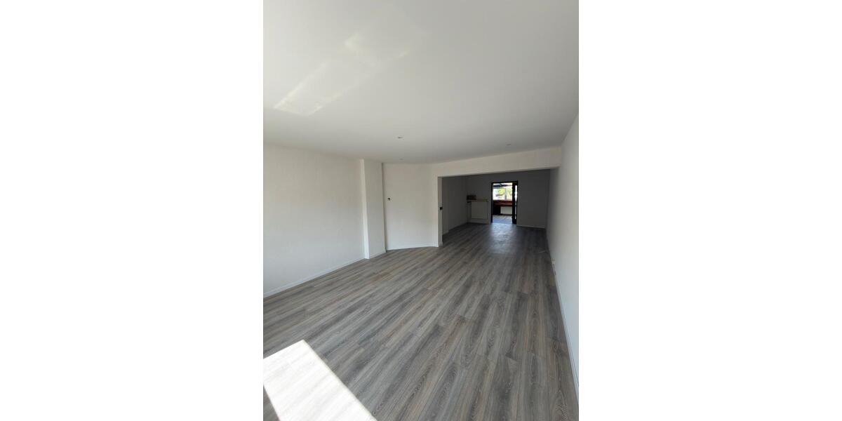 Einfamilienhaus Überherrn - 6 Zimmer, 180 m&sup2;, 219.000&euro; | Angebot:26250262