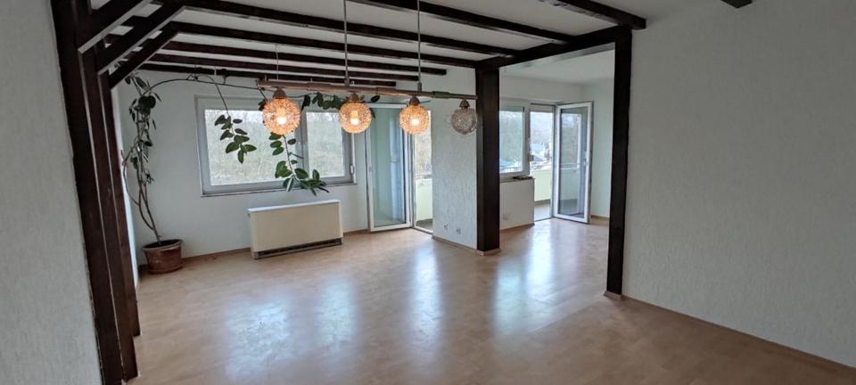 Etagenwohnung Saarlouis - 5 Zimmer, 110 m&sup2;, 180.000&euro; | Angebot:25898709