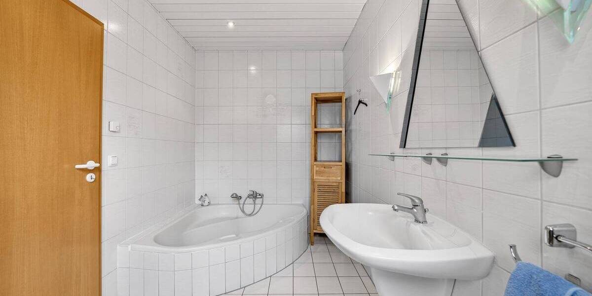 Einfamilienhaus Beckingen - 6 Zimmer, 145 m&sup2;, 389.000&euro; | Angebot:25984935