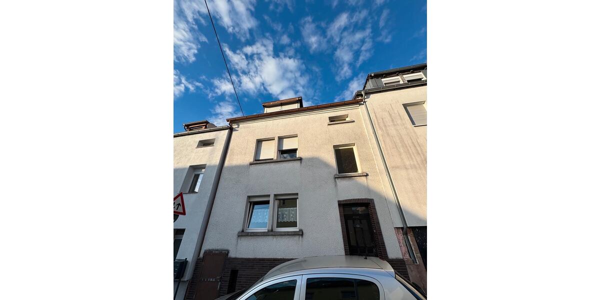 Mehrfamilienhaus, Wohnhaus Neunkirchen - 7 Zimmer, 175 m&sup2;, 220.000&euro; | Angebot:26824253
